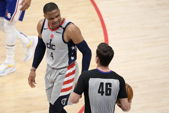 不断压制对 不断压制对