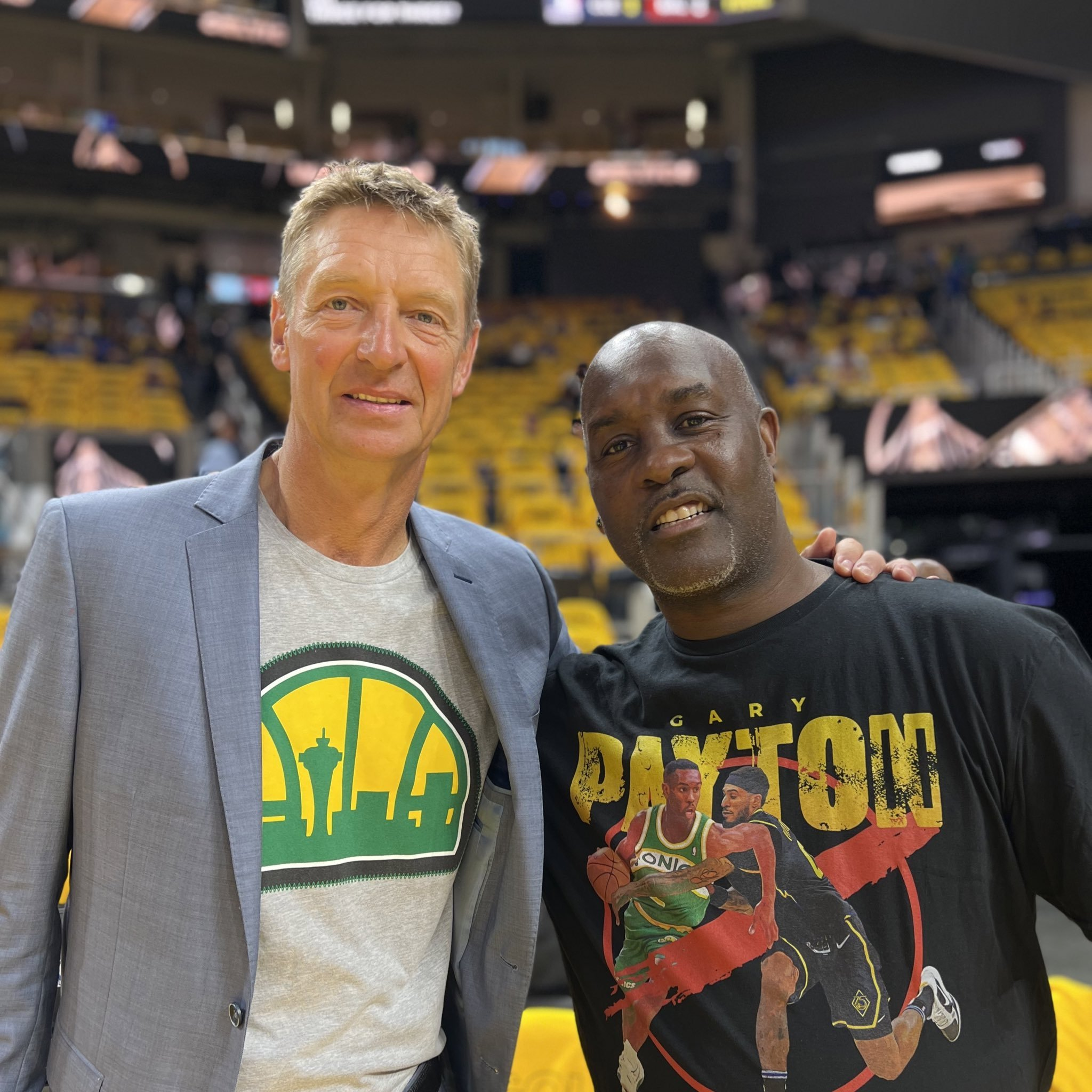 年轻人在体 年轻人在体