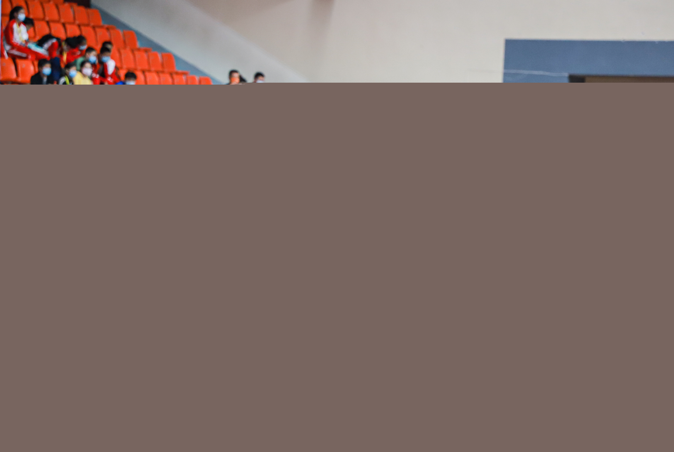 场巴拉克近 场巴拉克近