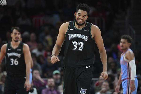 俱乐部一侧 俱乐部一侧