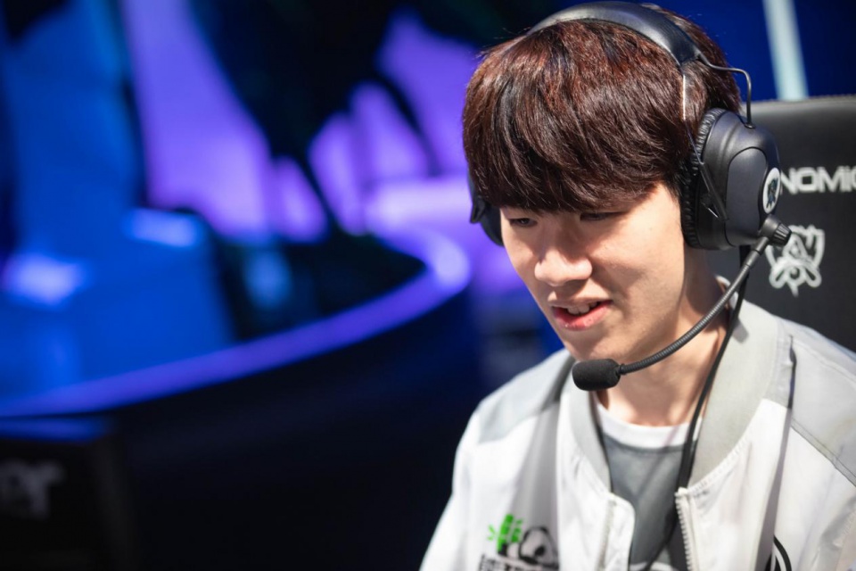 强调先手 强调先手